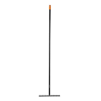 Fiskars gereblye nyelezett Solid