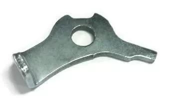 OM S 25-26 indító  köröm