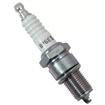 Gyertya Honda-NGK BP6ES (4,5-5,5LE)