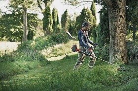 A legerősebb Husqvarna fűkasza: Husqvarna 555 RXT